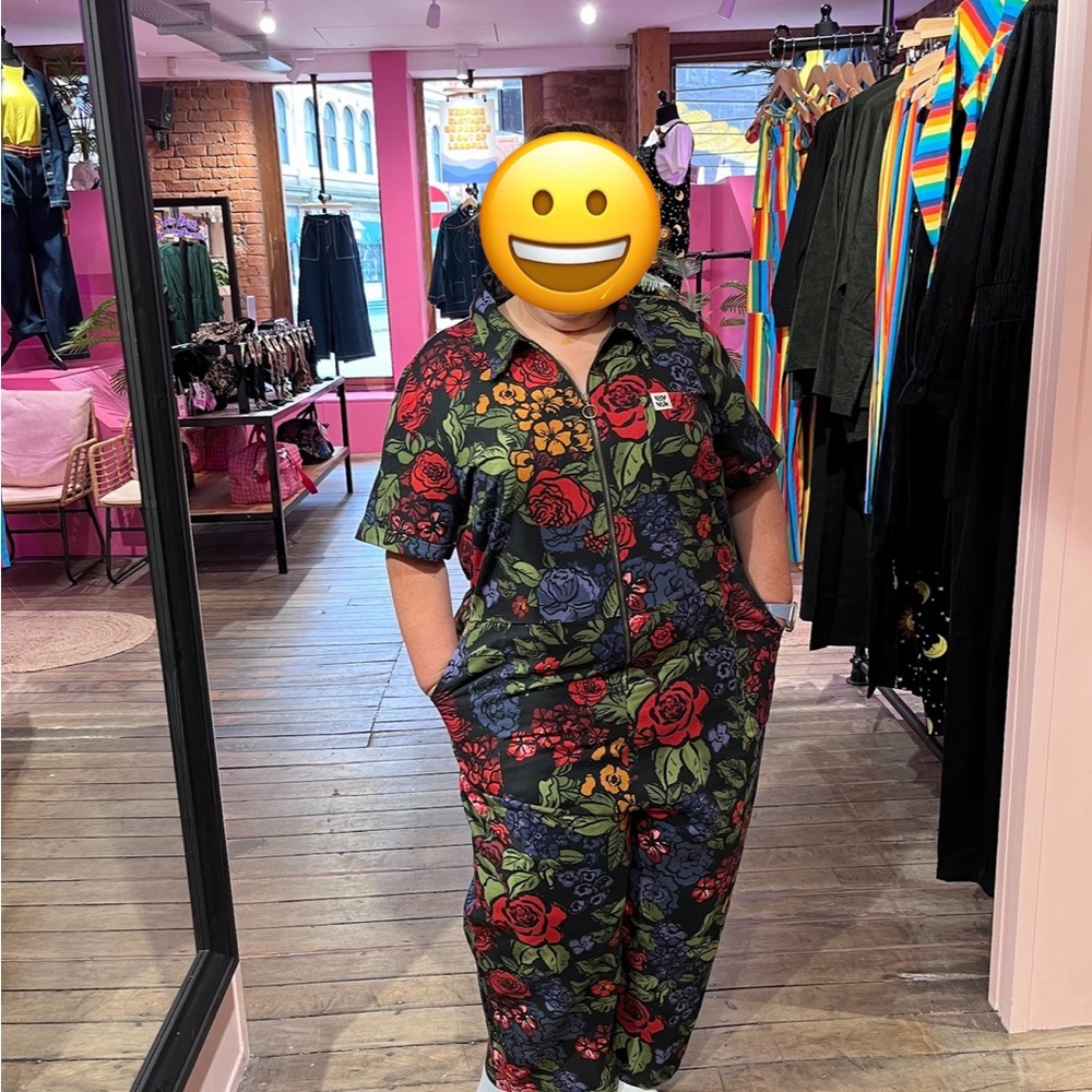 Lucy & Yak Floral Jumpsuit - Red and Green - Picture 3 of 3